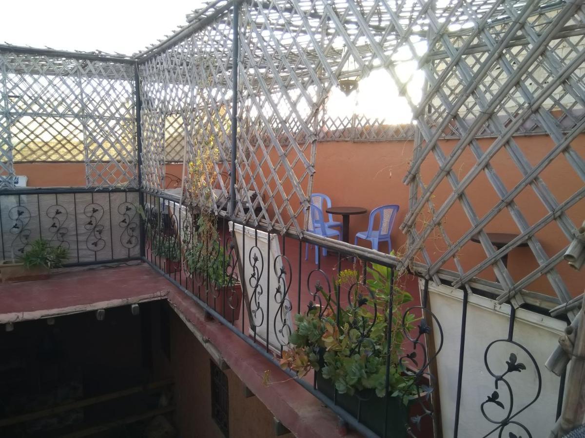 Riad Asrir Тизнит Екстериор снимка
